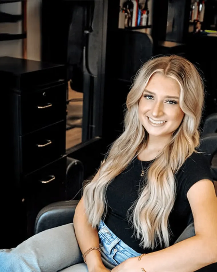 Alissa, Associate Stylist, at D & S Styling in Folsom